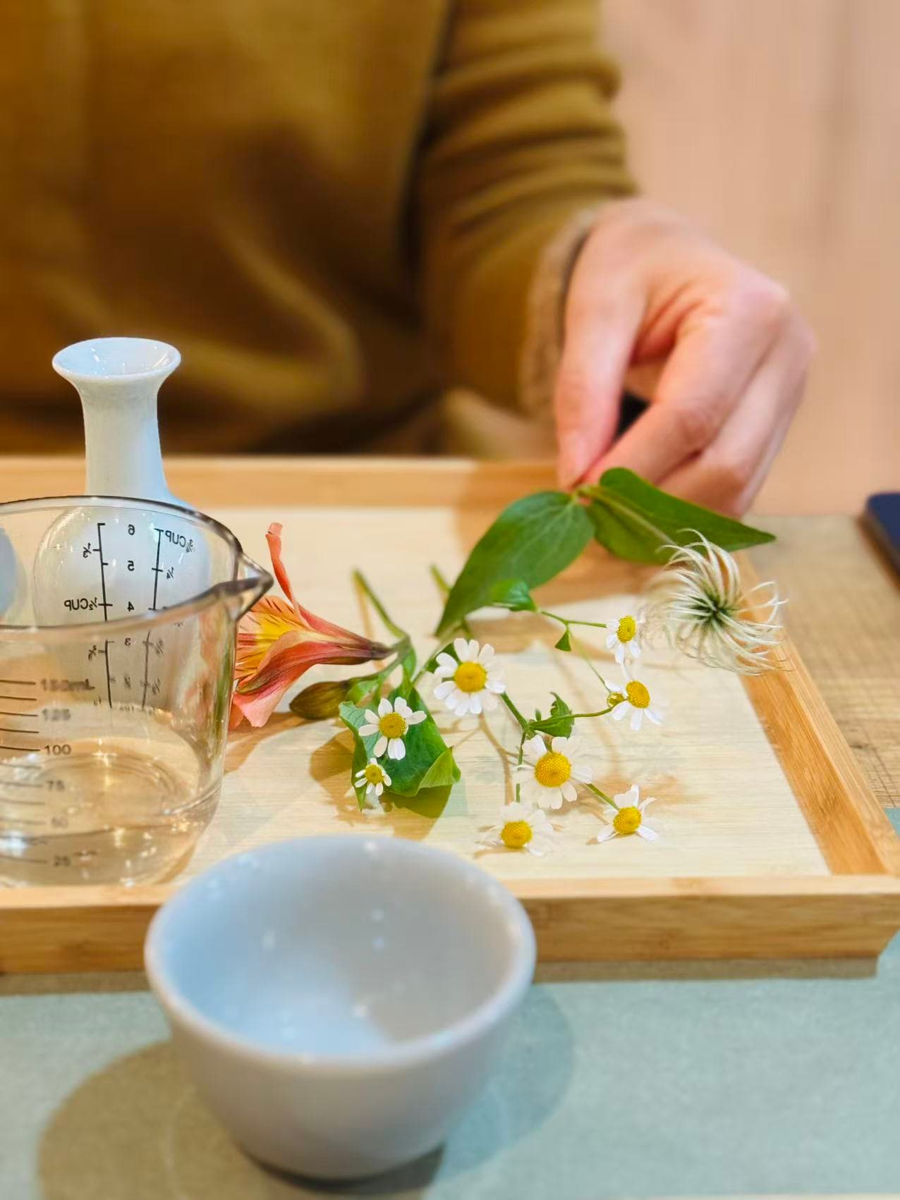 一花一叶一世界·正念插花读书会
